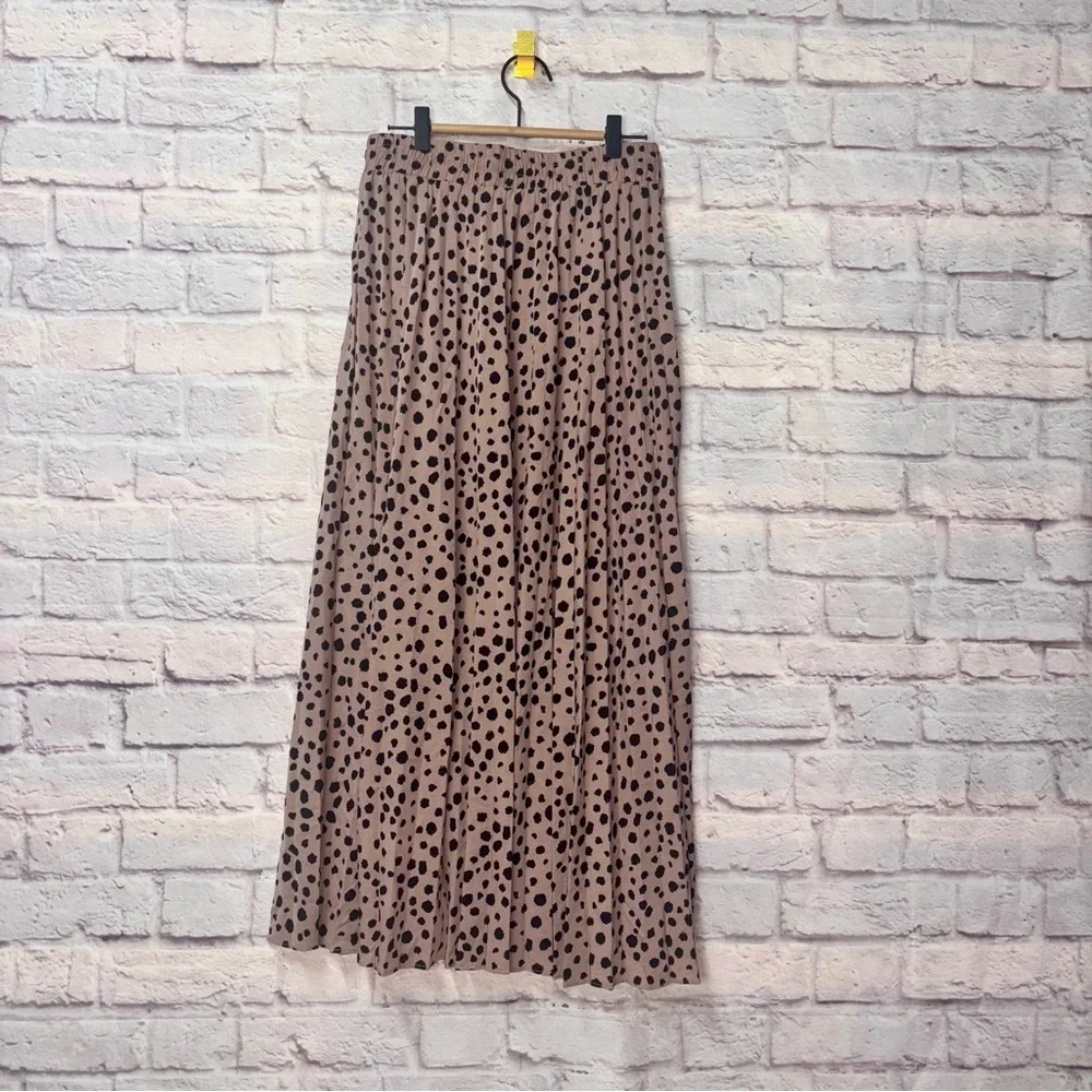 JODIFL Maxi Skirt with Black Dots - Picture 2 of 8